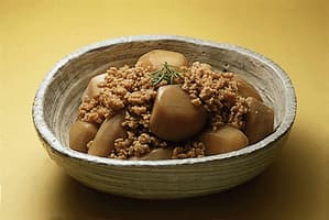 里いものそぼろ煮