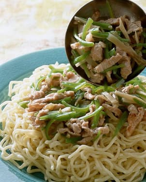 青椒肉絲風冷やし中華