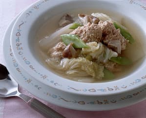 豚ひき肉だんごのスープ煮