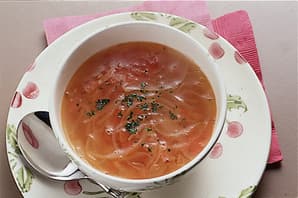 ベーコン入りトマトスープ