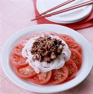 トマトの肉みそソース