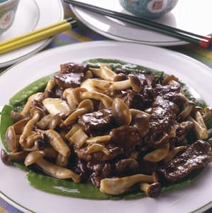 牛肉のオイスターソース炒め