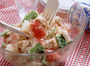 トマト、ピーマンのスペイン風ポテトサラダ