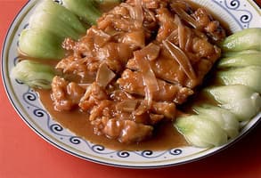揚げ鶏のオイスターソース煮
