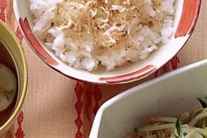 ごまちりめんご飯