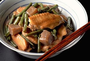 手羽先とこんにゃくの甘辛煮