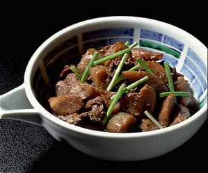 牛肉とごぼうのみそ煮
