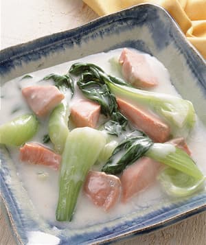 鮭と青梗菜のクリーム煮