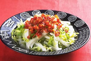 白菜とカリカリベーコンのサラダ