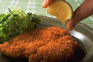チーズ風味のチキンカツ