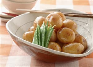 新じゃがの甘辛煮