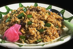 ソース風味の牛肉チャーハン
