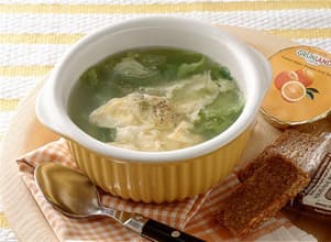 レタスのかきたまスープ
