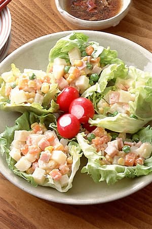 じゃがいものレタスカップサラダ