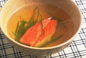 かにかまとねぎのおすまし