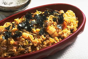 牛肉とキムチの炊き込みご飯