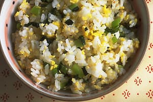野沢菜と卵の混ぜご飯