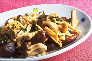 きのこのバター蒸し