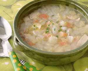 白菜とチキンのスープ
