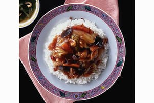 鶏肉、白菜、きくらげのあんかけご飯