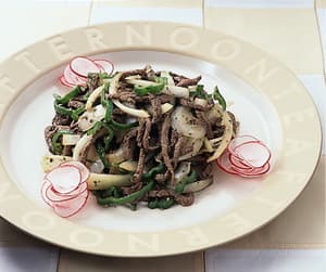 牛肉のレモン風味炒め