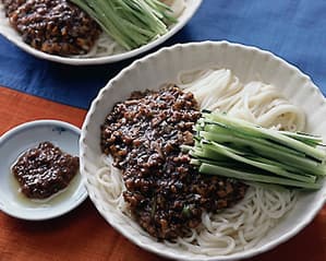 肉みそ麺