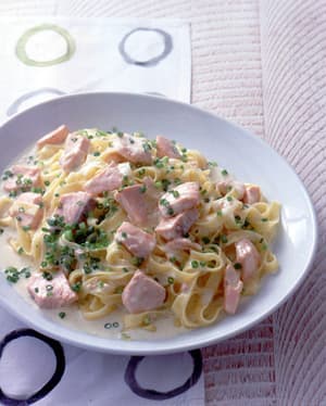 鮭のクリームパスタ
