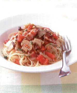 きのことトマトのスパゲティ