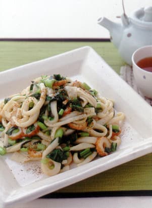 ちくわと小松菜の焼きうどん