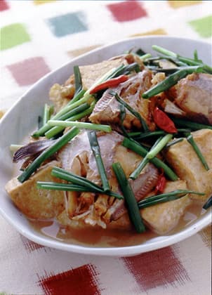 かわはぎと豆腐のピリ辛煮