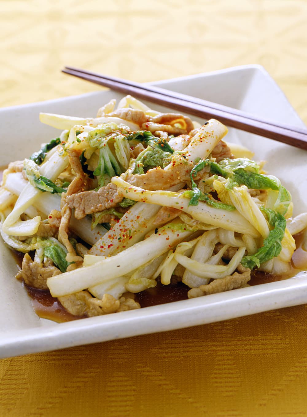 白菜と豚肉の細切り炒め