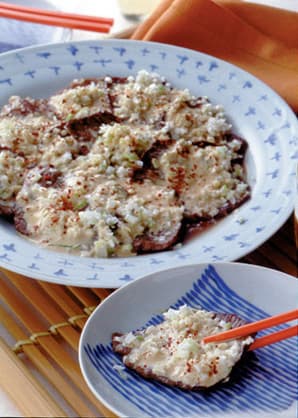 牛肉のねぎ塩焼き　マヨネーズソースかけ