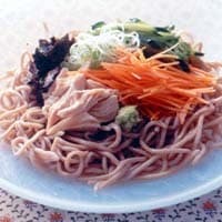 そばサラダ