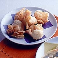 オリーブチーズ揚げ餃子