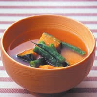 かぼちゃといんげんのみそ汁