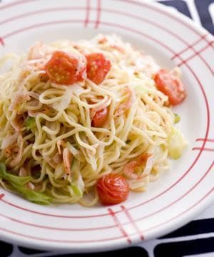 ねぎと桜えびの塩焼きそば