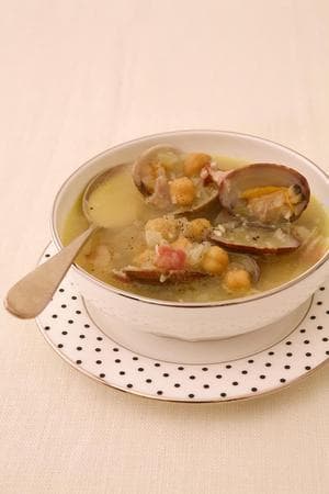 あさりと豆の具だくさんスープ