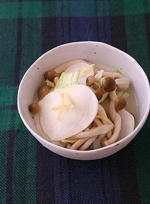 きのことかぶの甘酢漬け