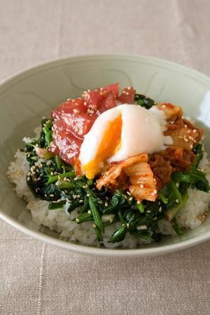 ほうれん草とまぐろのビビンバ