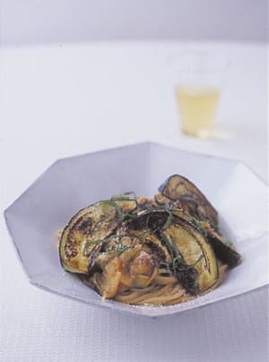 加茂なすとフレッシュトマトのパスタ