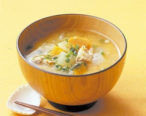 豚肉とかぼちゃのみそ汁