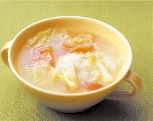 トマトとキャベツのスープ