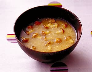 大根おろしとなめこのみそ汁