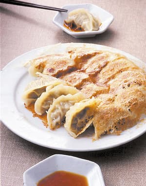 羽根つき餃子