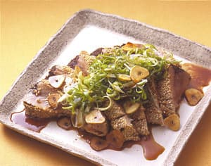 かつおのごま焼き　ガーリック風味