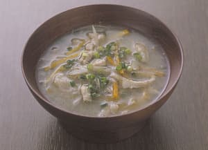 せん切り野菜の豚汁