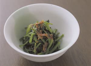 ほうれん草の梅かつおあえ