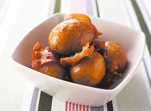 里いもとベーコンの煮っころがし