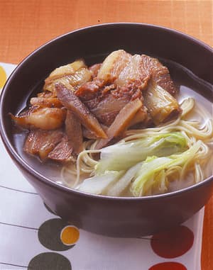 豚角煮ラーメン