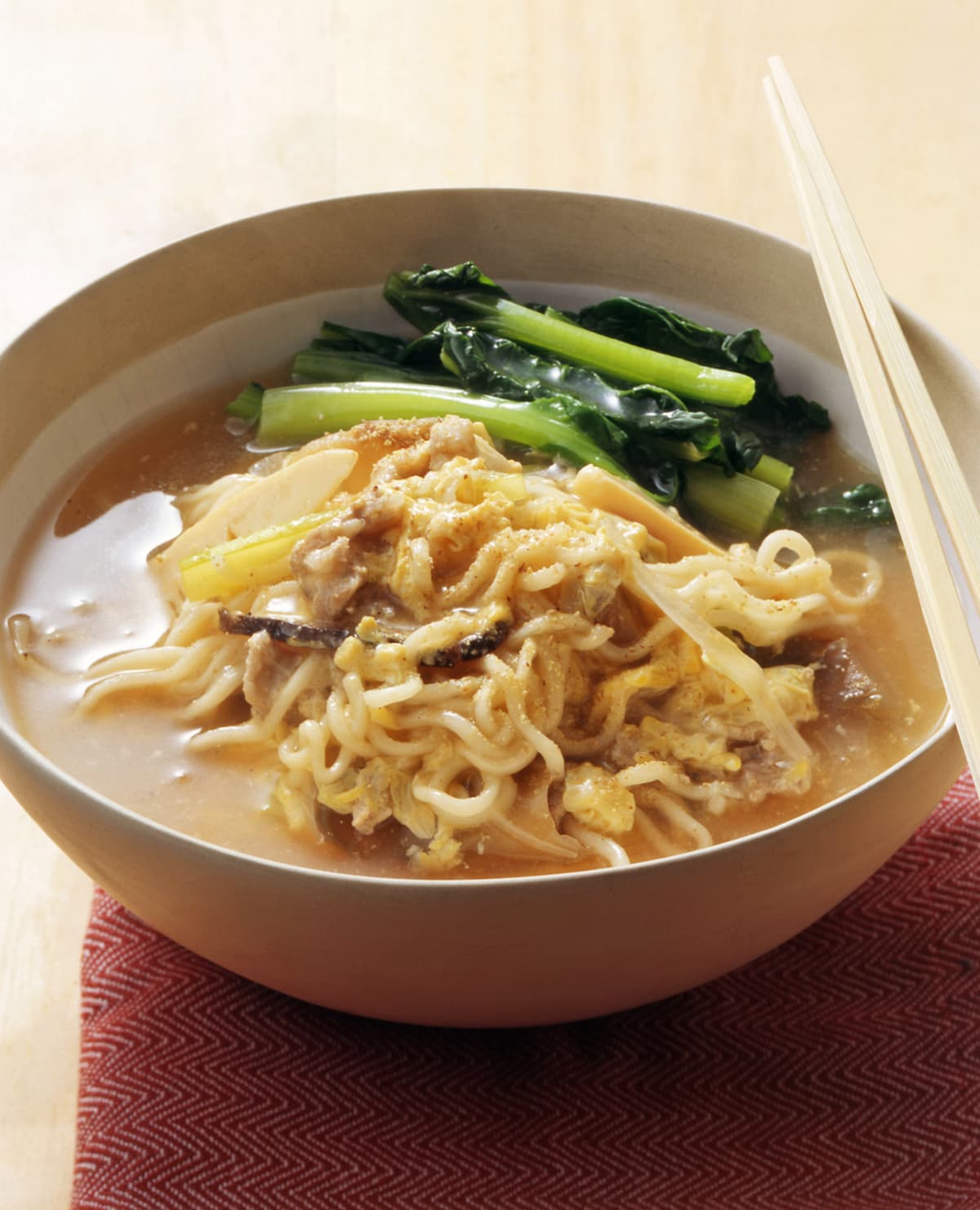 酸辣湯ラーメン